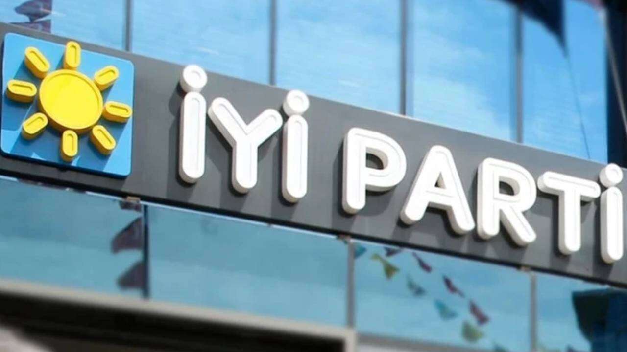 Bu pazar seçim olsa hangi parti kazanır? Son anketten çarpıcı sonuç, zirvedeki parti yüzde 32,4 aldı! 11